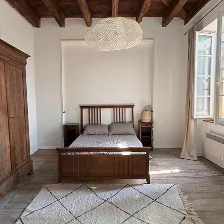 Ancienne Aumonerie Dans Le Lot - Piscine - 12 Couchages Tatil Evi *