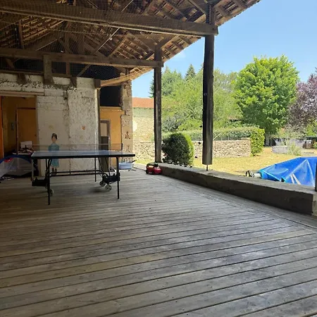 Ancienne Aumonerie Dans Le Lot - Piscine - 12 Couchages Tatil Evi Sousceyrac