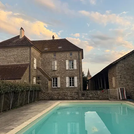 Ancienne Aumônerie Dans Le Lot - Piscine - 12 Couchages Sousceyrac